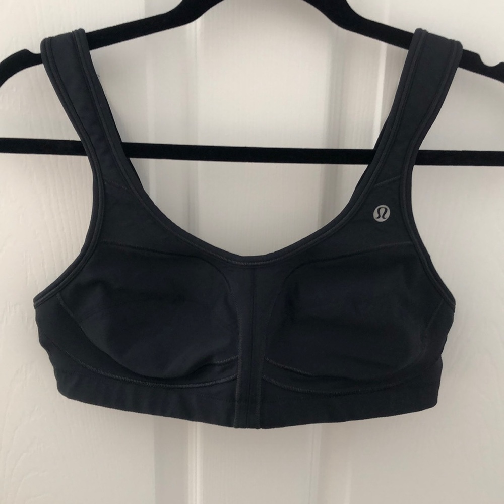 Black Lululemon Tame Your Tatas bra
